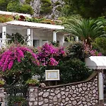 Nautilus Hotel 3*